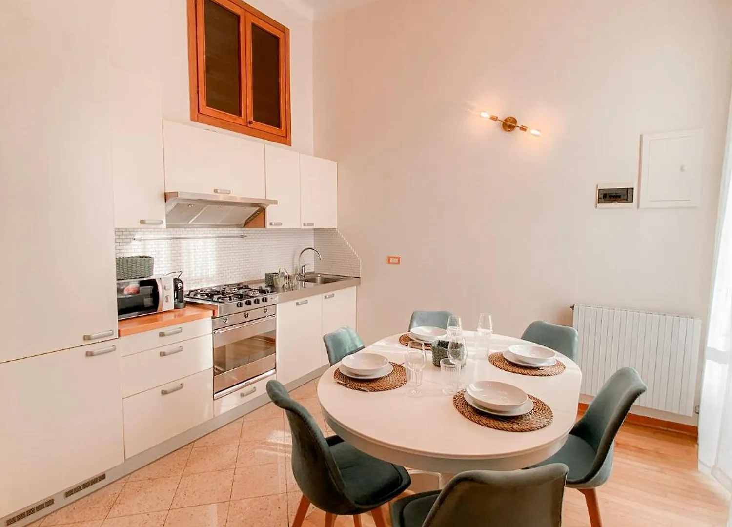 Apartment Ponte Pietra Lovely Home In Verona
